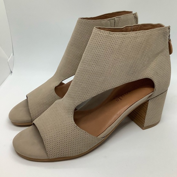 GENTLE SOULS ROAN ANKLE SANDAL BY KENNETH COLE - Picture 8 of 8